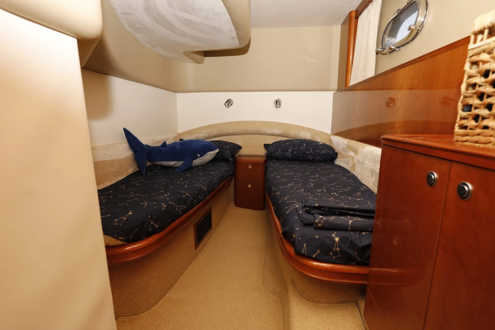 Princess 61