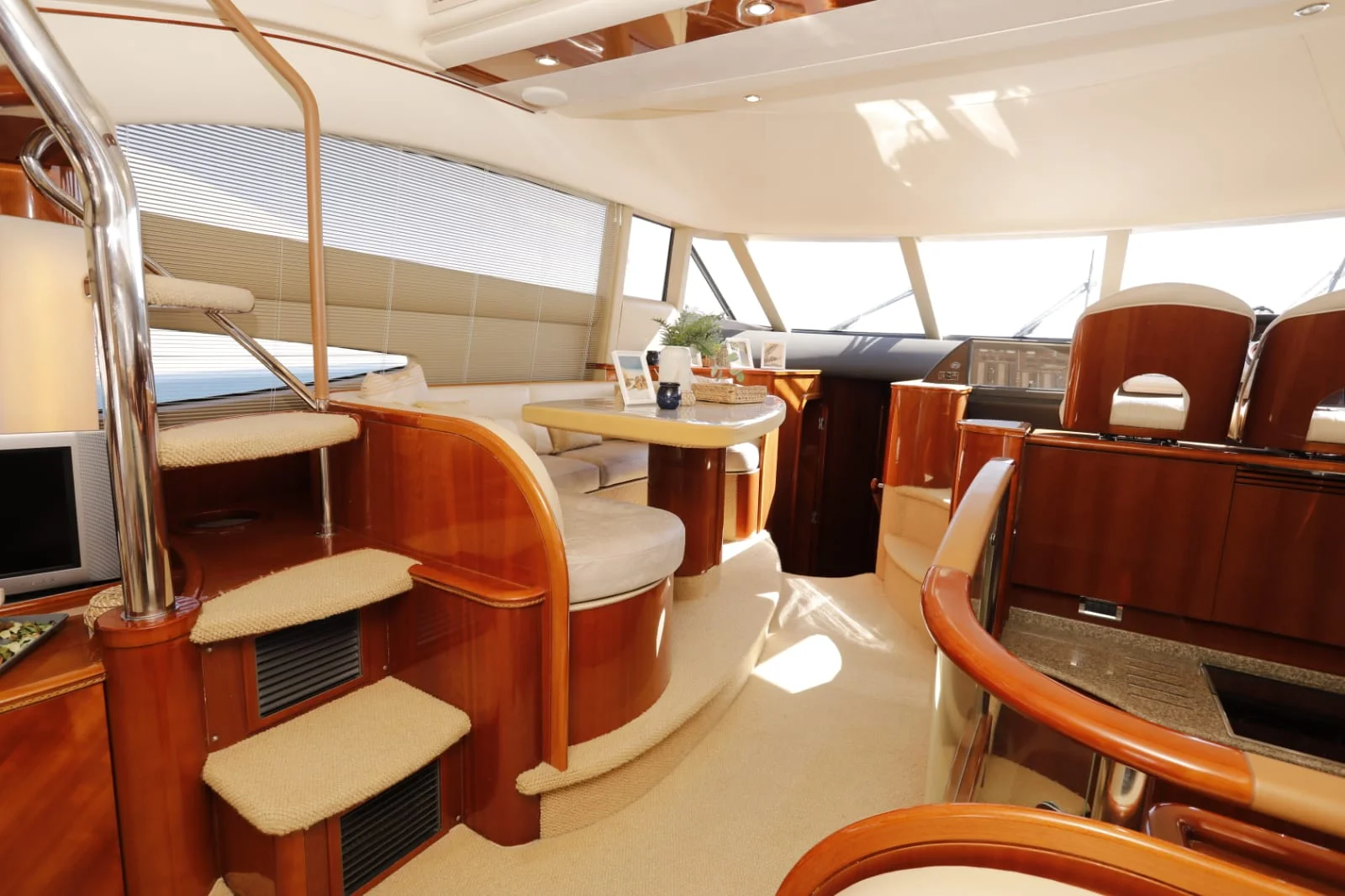 Princess 61