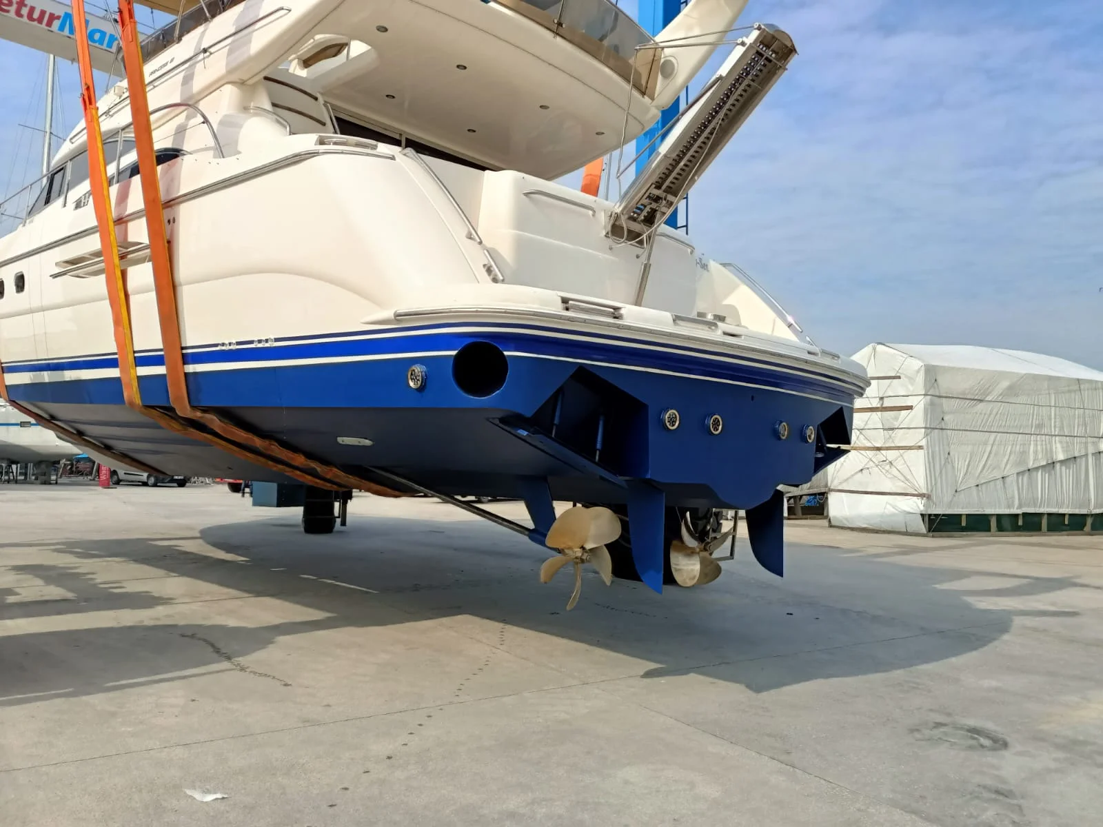Princess 61